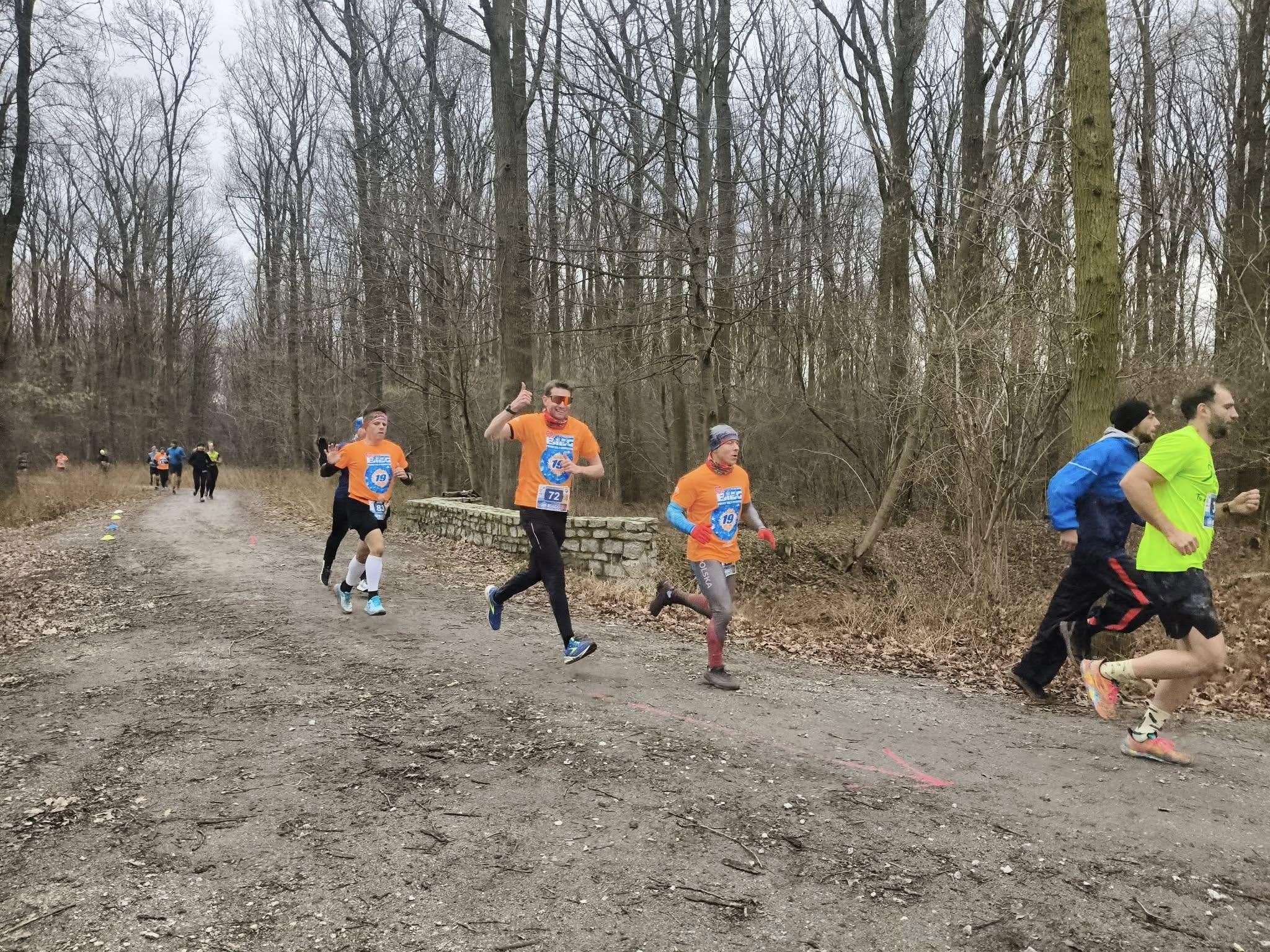Laureaci z pamiątkami